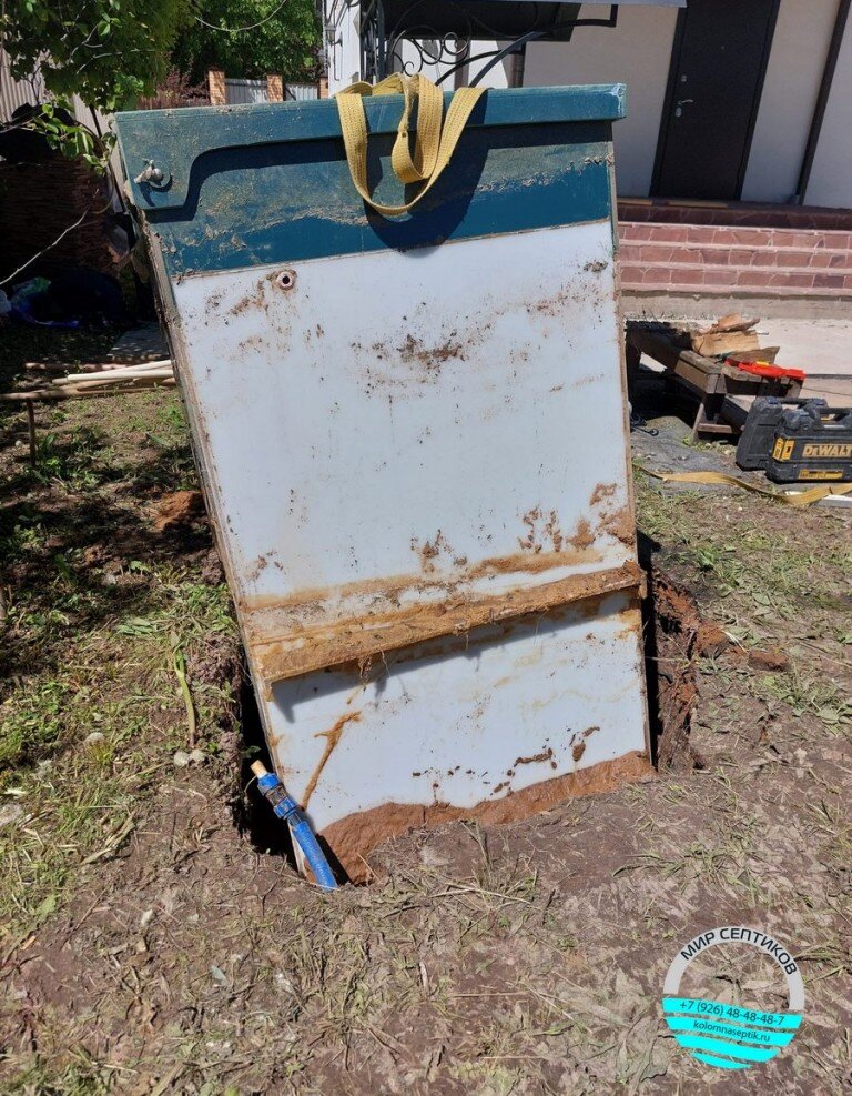 Почему всплыл септик - как не допустить такую ситуацию